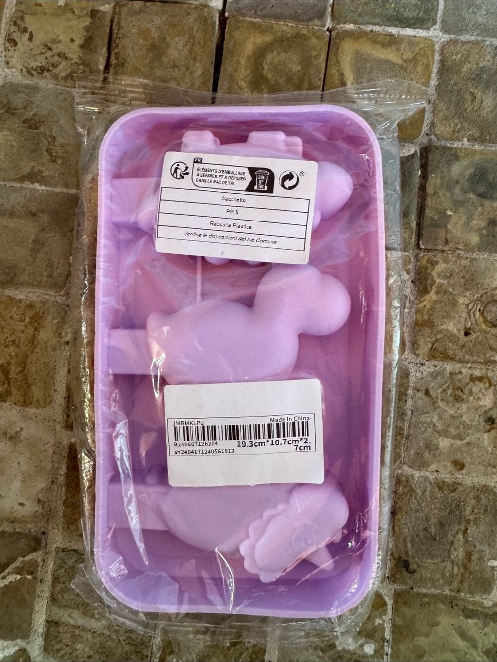 Dinosaur popsicle mold